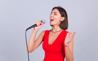 Female Adult Voice Lessons – Individual -Online